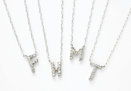 K18WG ダイヤモンドペンダント D:計0.05ct イニシャル13種類(ACEFHJKMNRSTY) チェーン40㎝ 124882